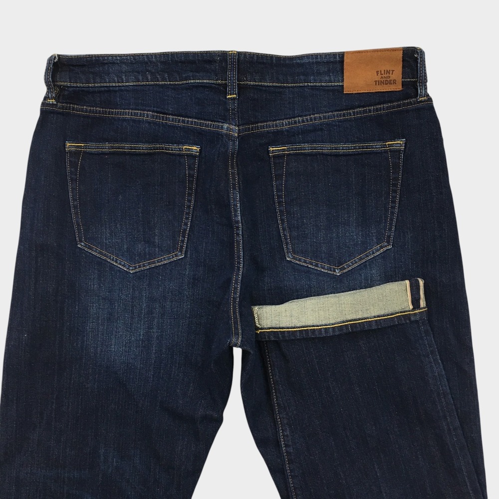 Flint and Tinder Mens Athletic Straight Fit Dark Wash Selvedge Jeans 36x32